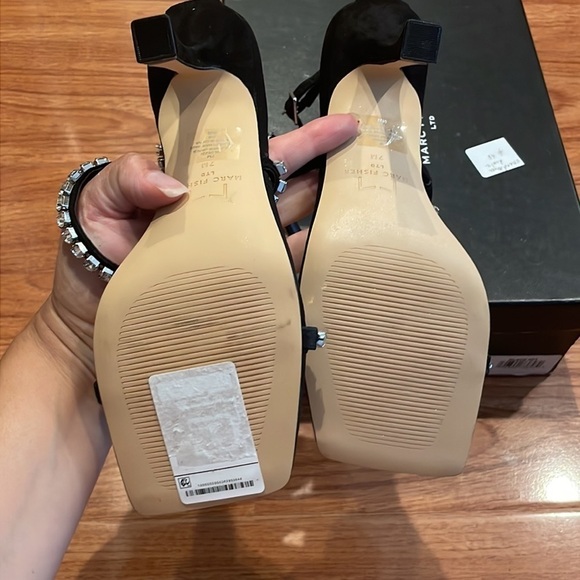 NWT MARC FISHER HEELS BLACK SUEDE WITH FAKE DIAMONDS ALL ACROSS SIZE Womens 7‌‌‍ - Picture 8 of 11